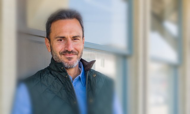 Ray Mueller headshot